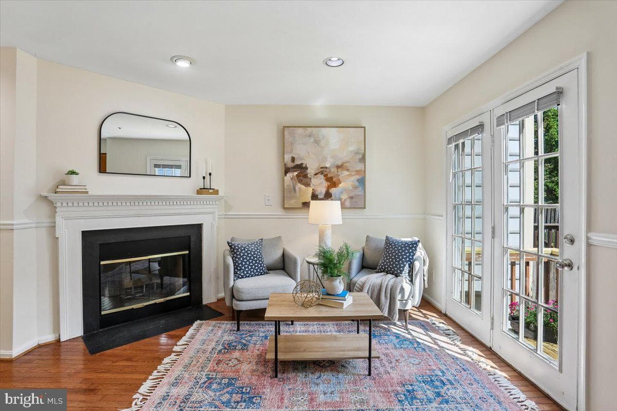 9 Fountain Valley Court photo 8