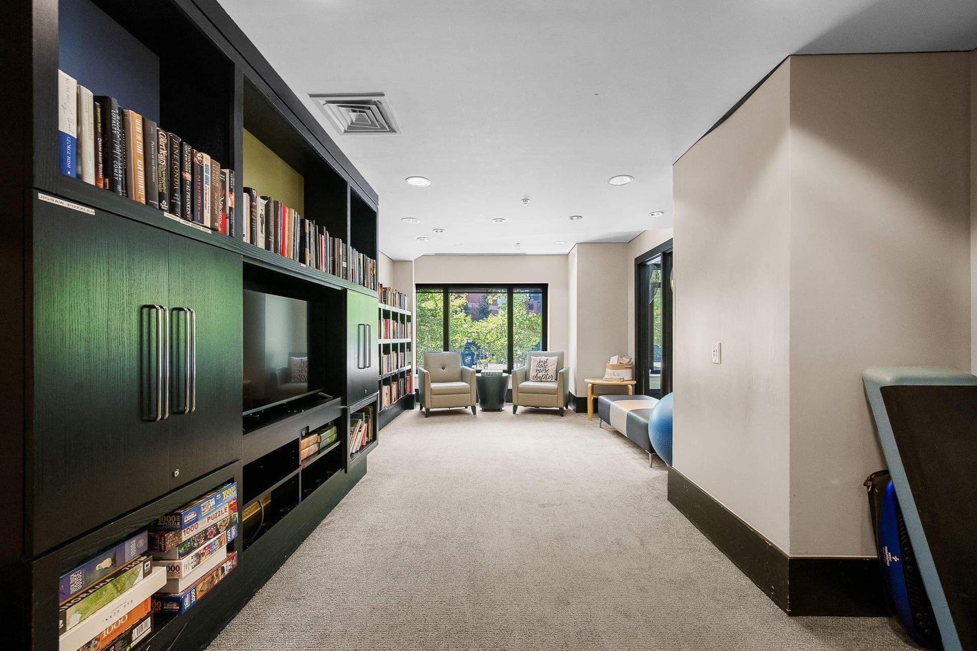 7710 Woodmont Avenue #1011 photo 15
