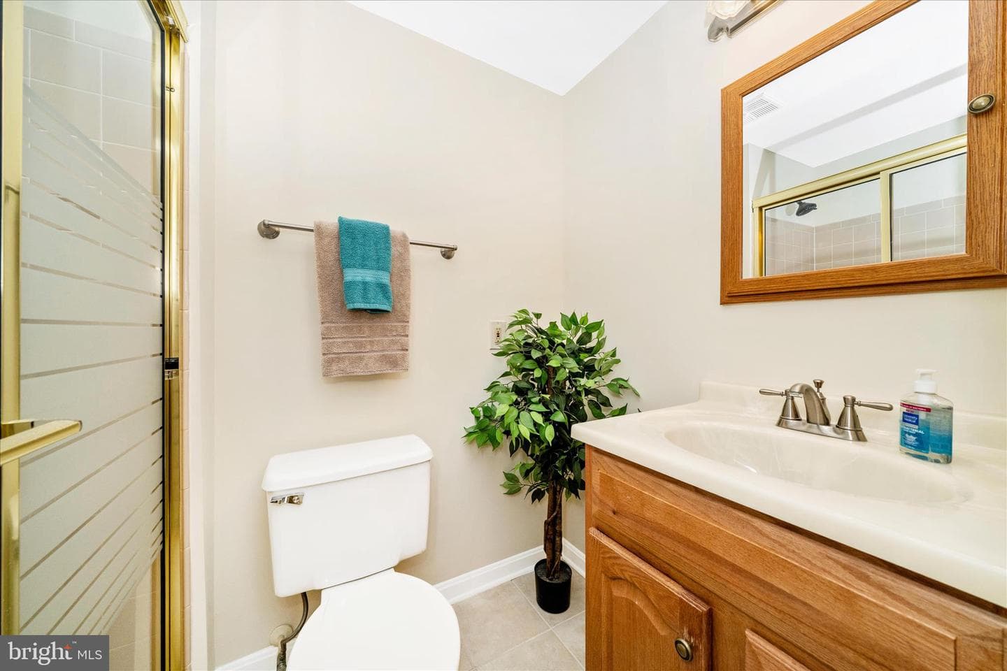 20200 Ravensdale Court photo 25