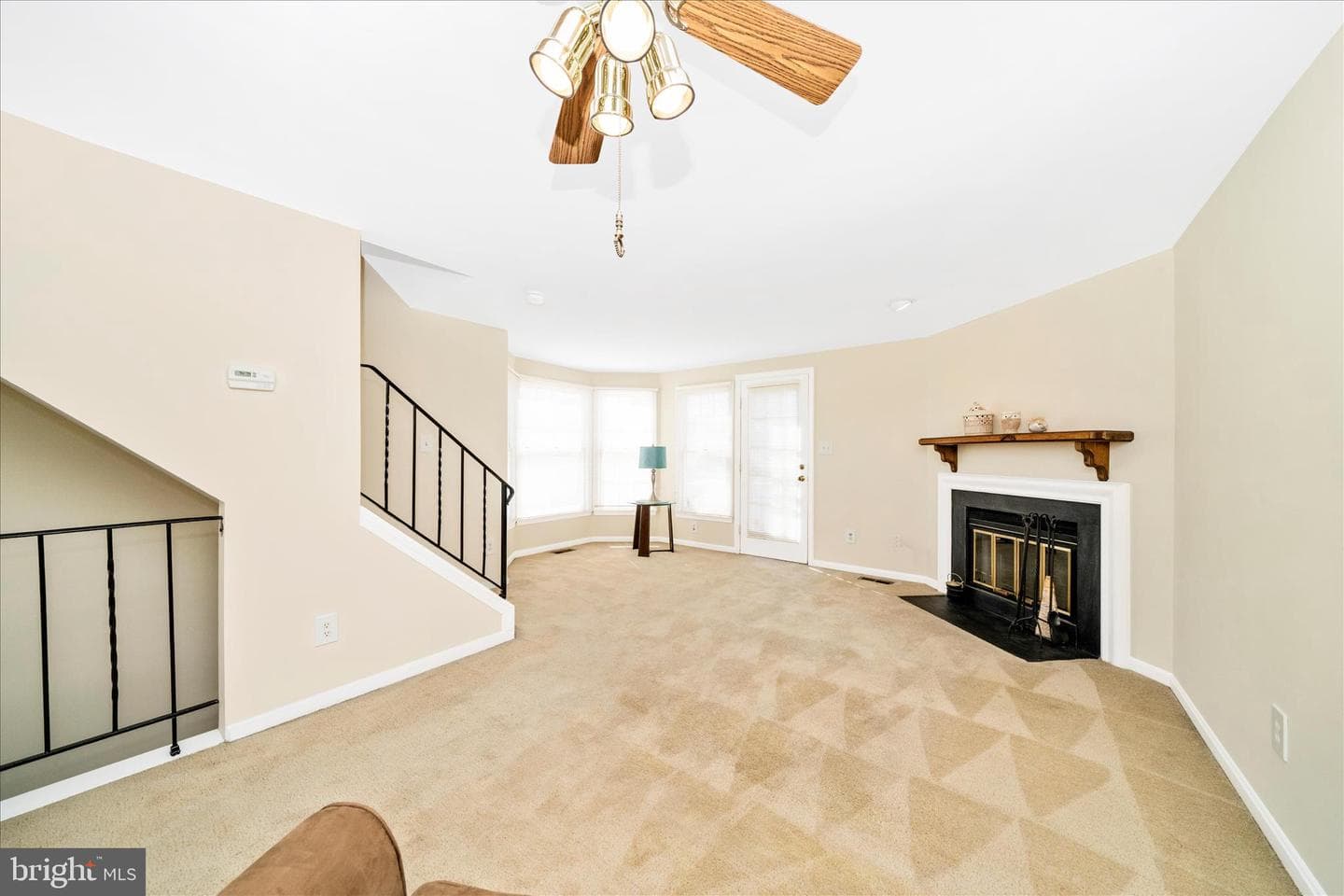20200 Ravensdale Court photo 7