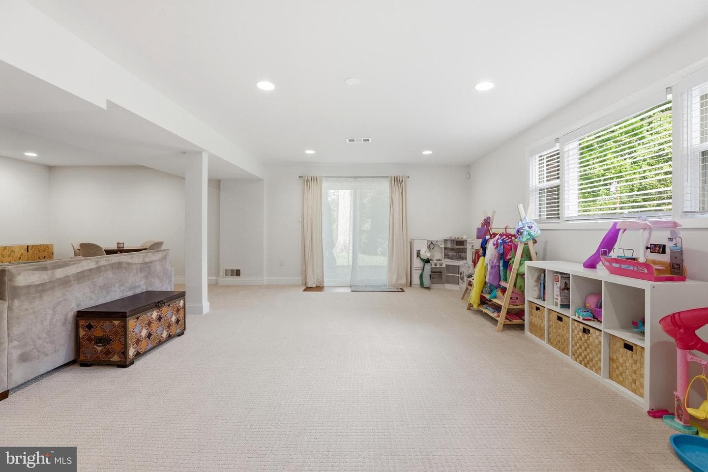 111 Lillian Lane photo 16