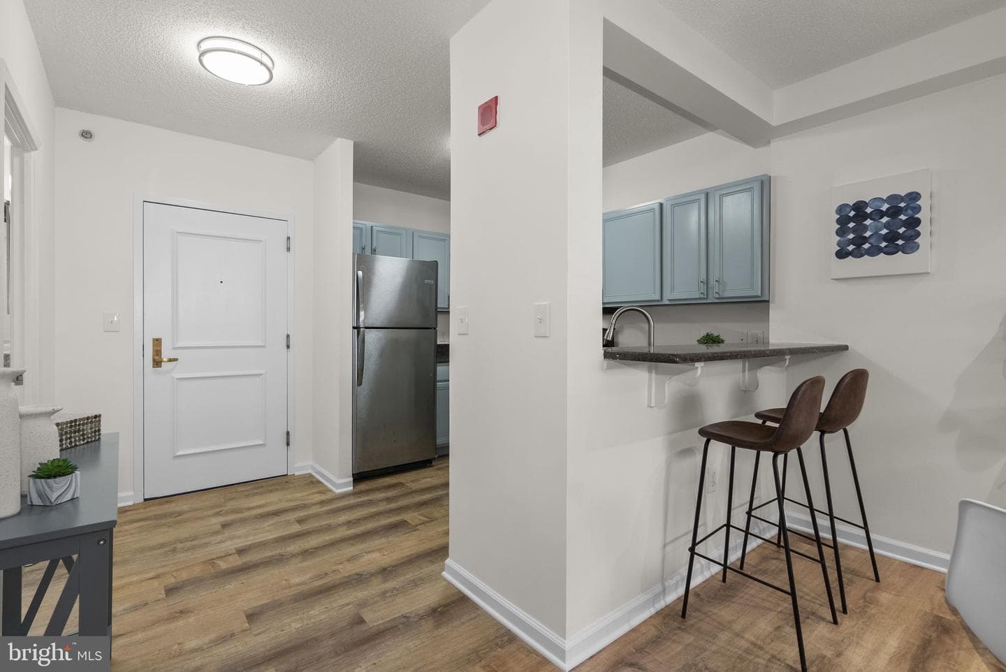 7111 Woodmont Avenue #108 photo 6