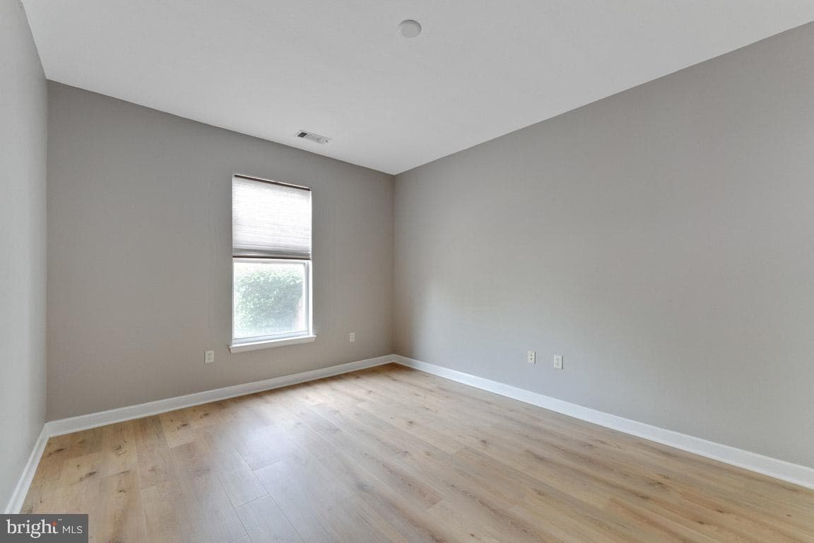 501 Hungerford Drive #144 photo 17