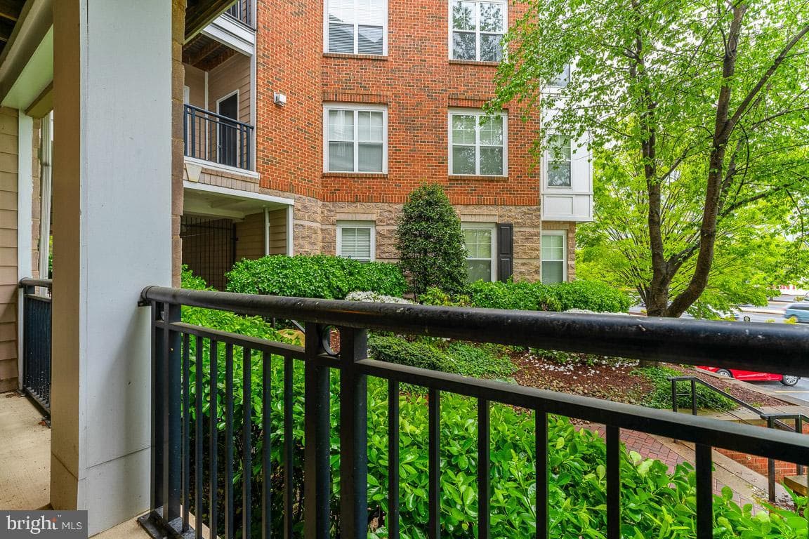 501 Hungerford Drive #144 photo 35