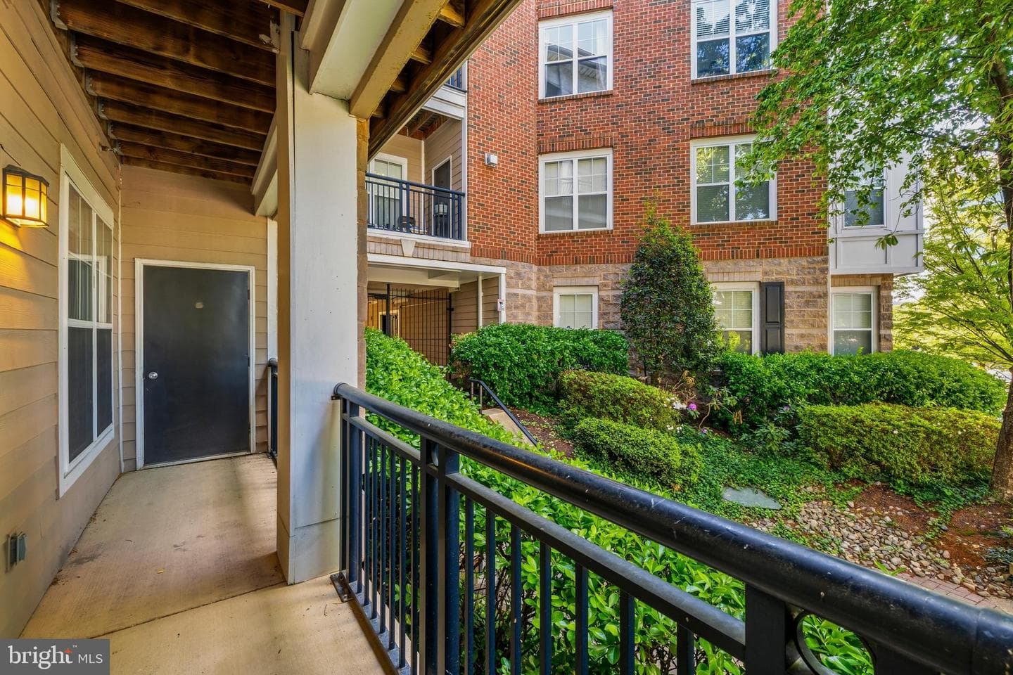 501 Hungerford Drive #144 photo 38
