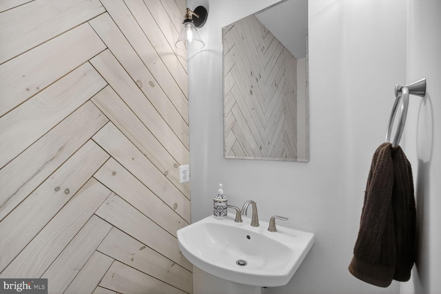 5613 Namakagan Road photo 24