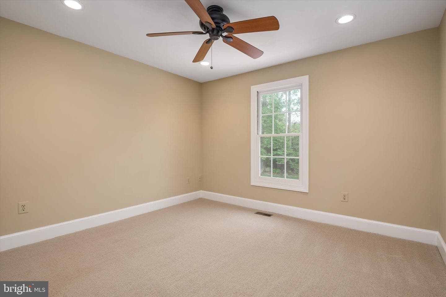 5613 Sugarbush Lane photo 25