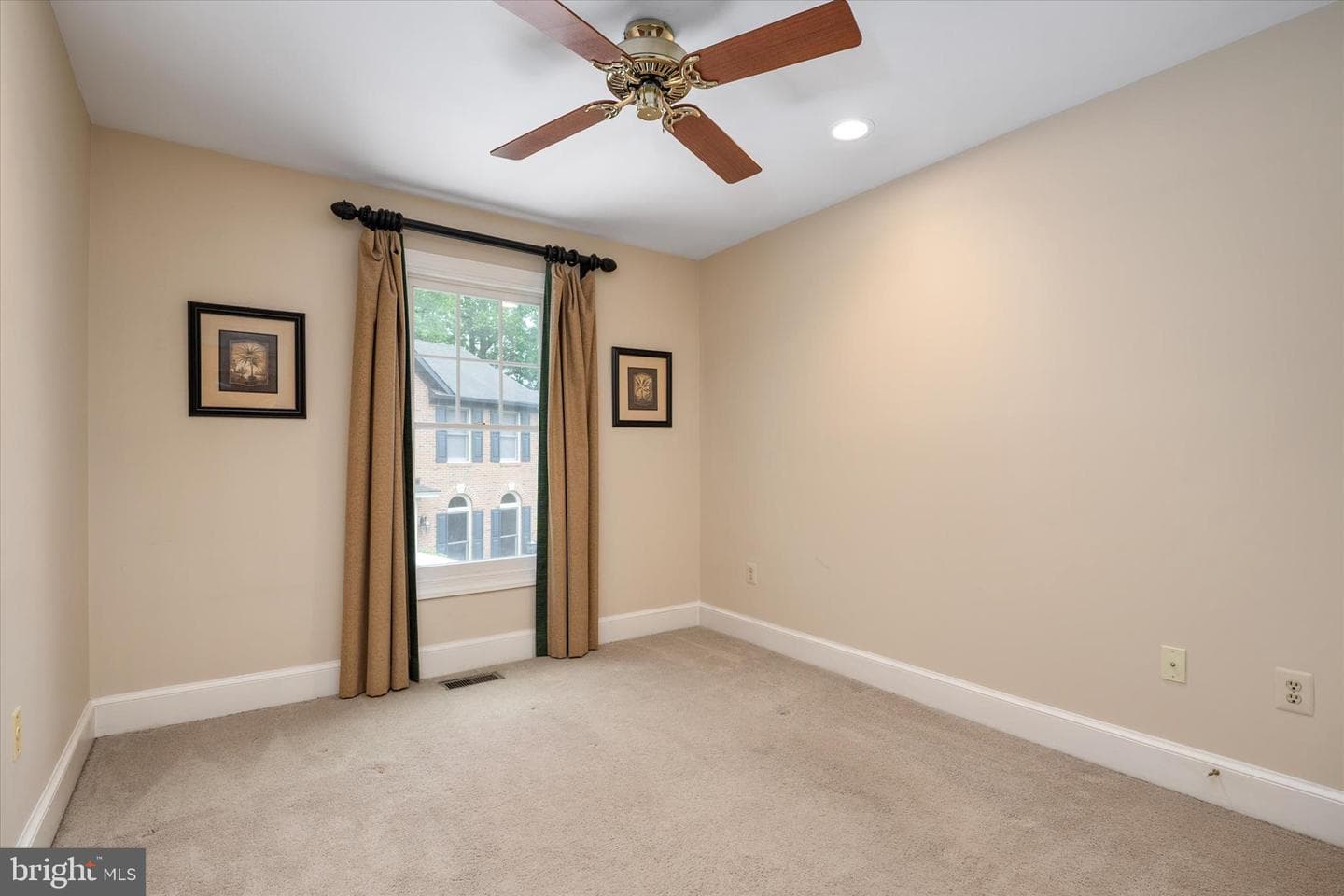 5613 Sugarbush Lane photo 27