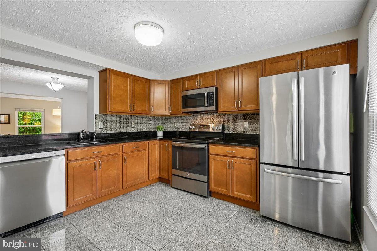 639 Coral Reef Drive photo 5