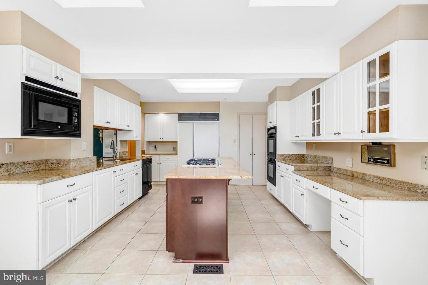 4301 Sunflower Drive photo 40