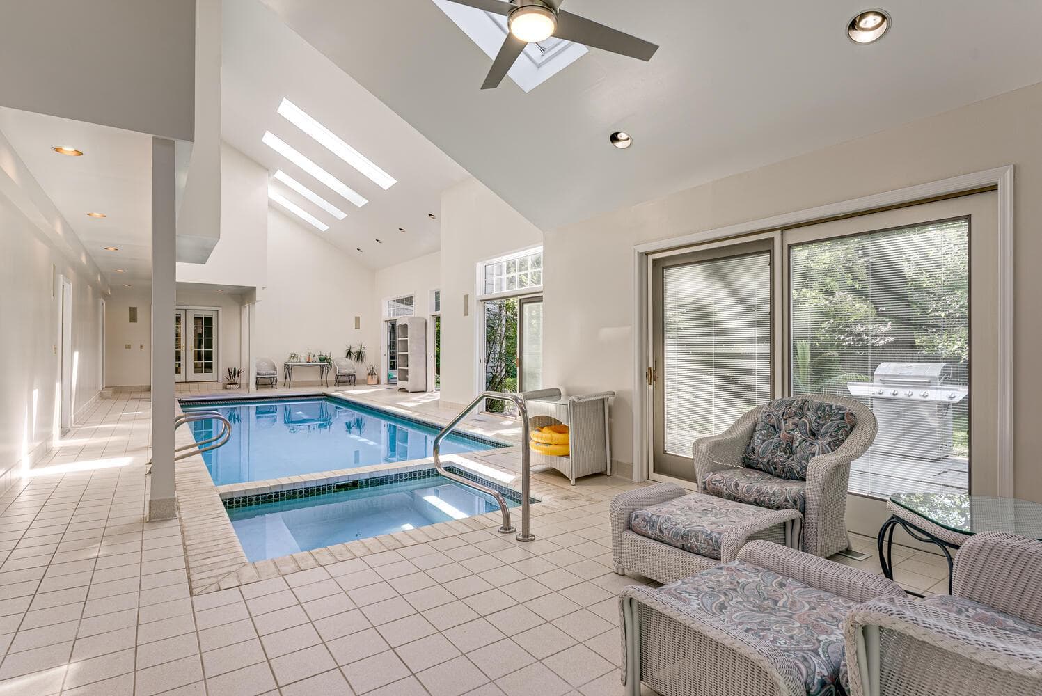 4301 Sunflower Drive photo 8