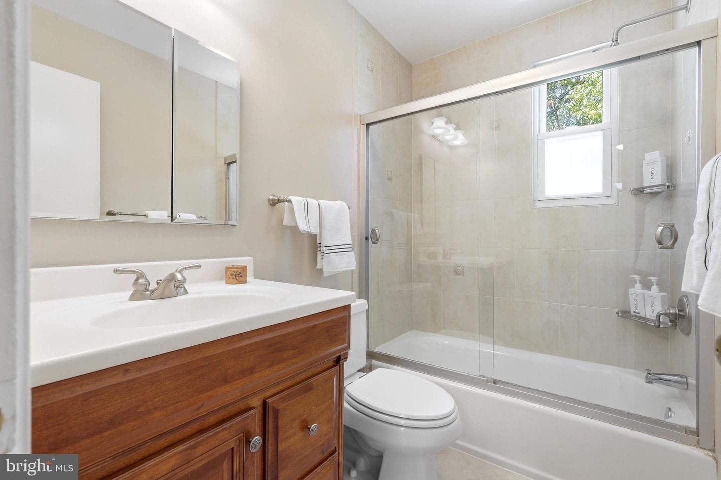 2405 Lillian Drive photo 24