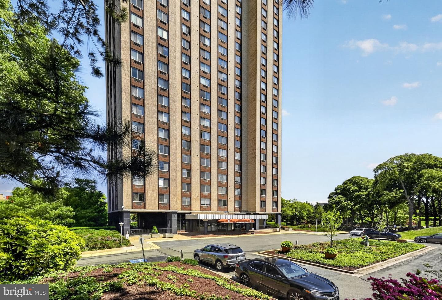 9701 Fields Road #200, Gaithersburg