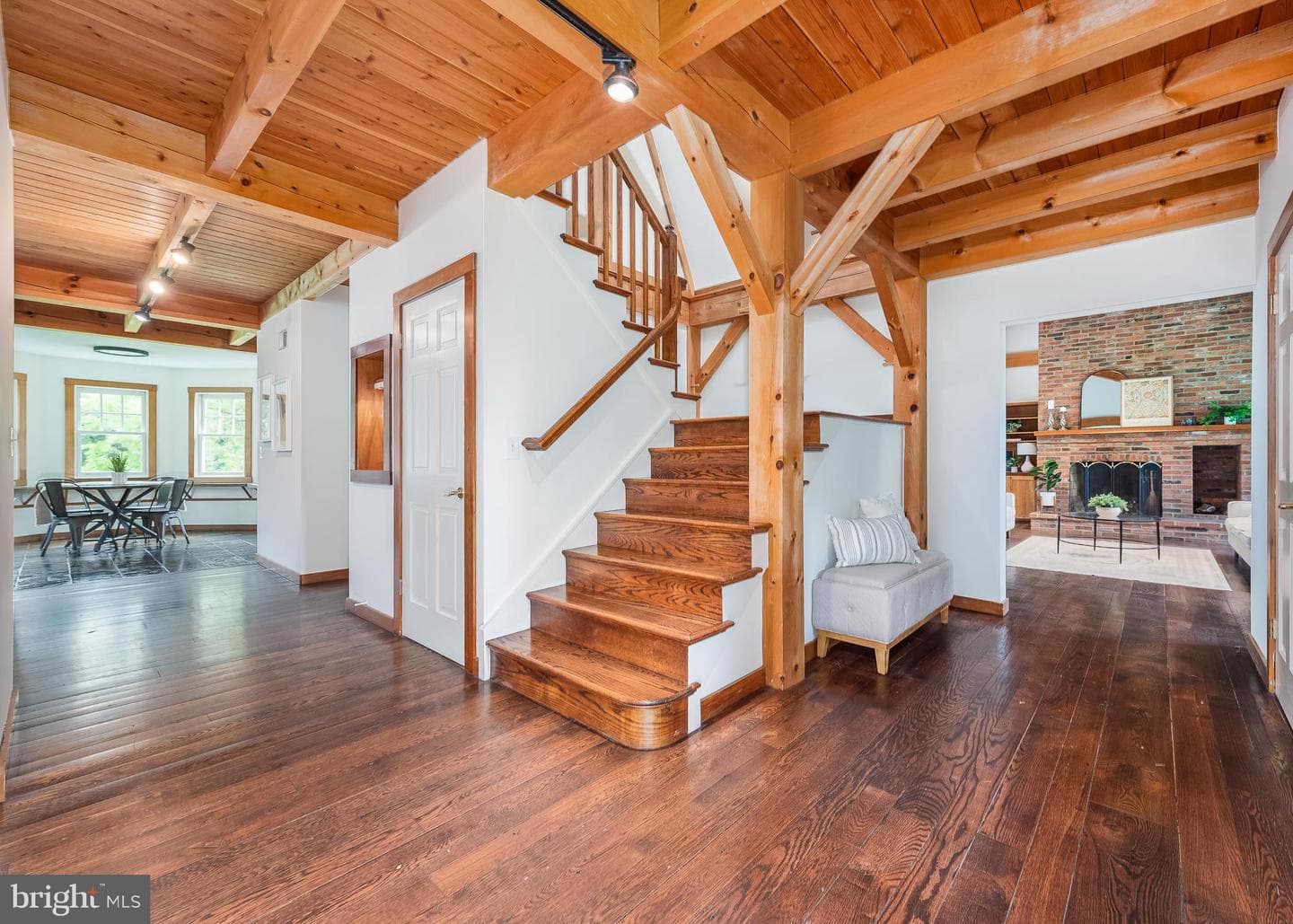 1300 Parrs Ridge Drive photo 9