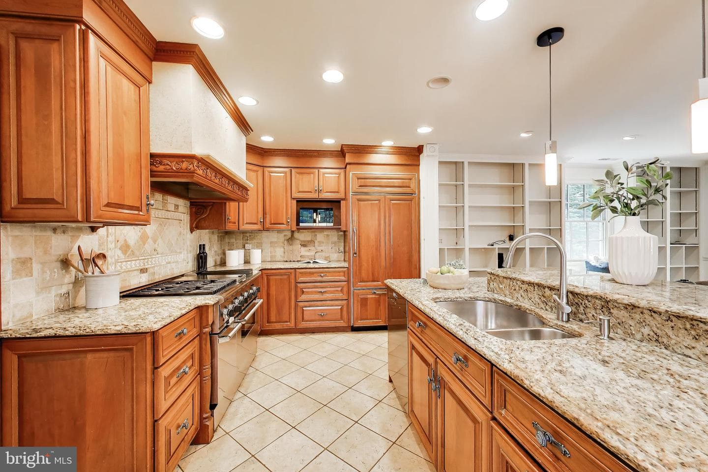 4118 Woodbine Street photo 15