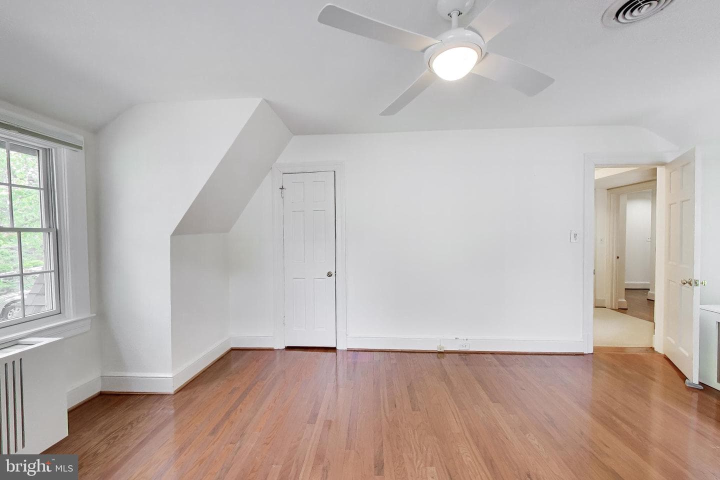 4118 Woodbine Street photo 39