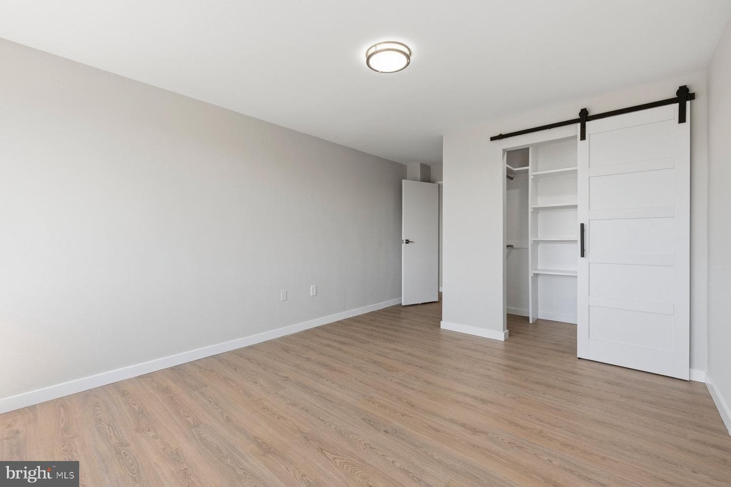10201 Grosvenor Place #1626 photo 11