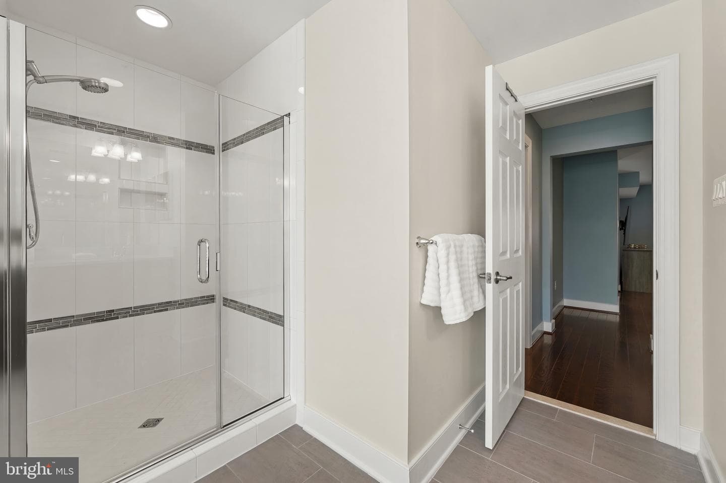 322 Crown Park Avenue photo 33