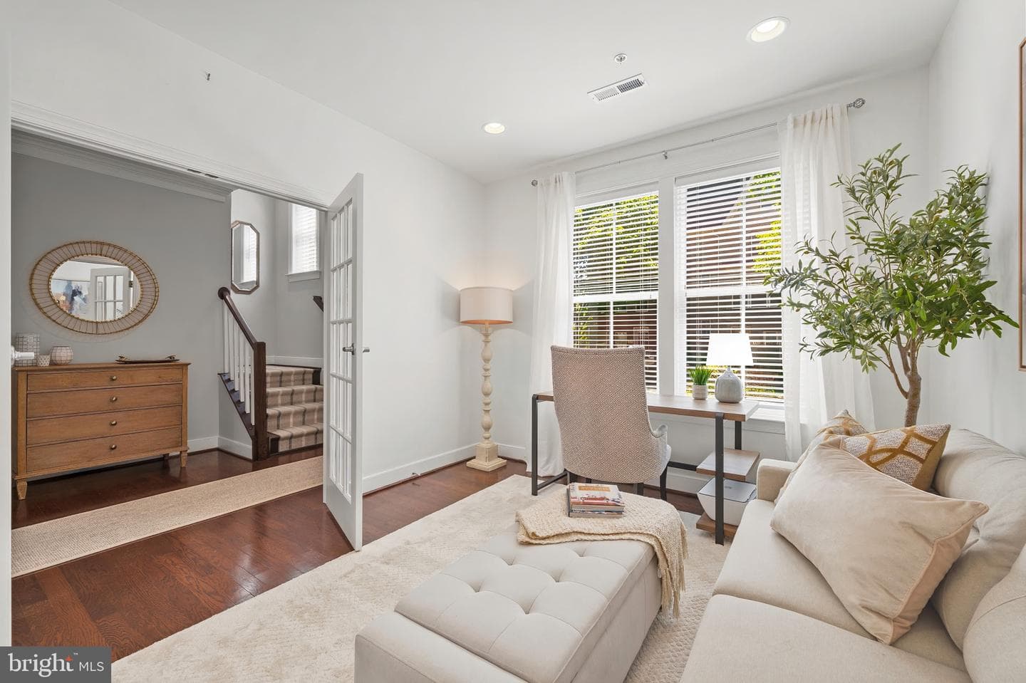 322 Crown Park Avenue photo 5