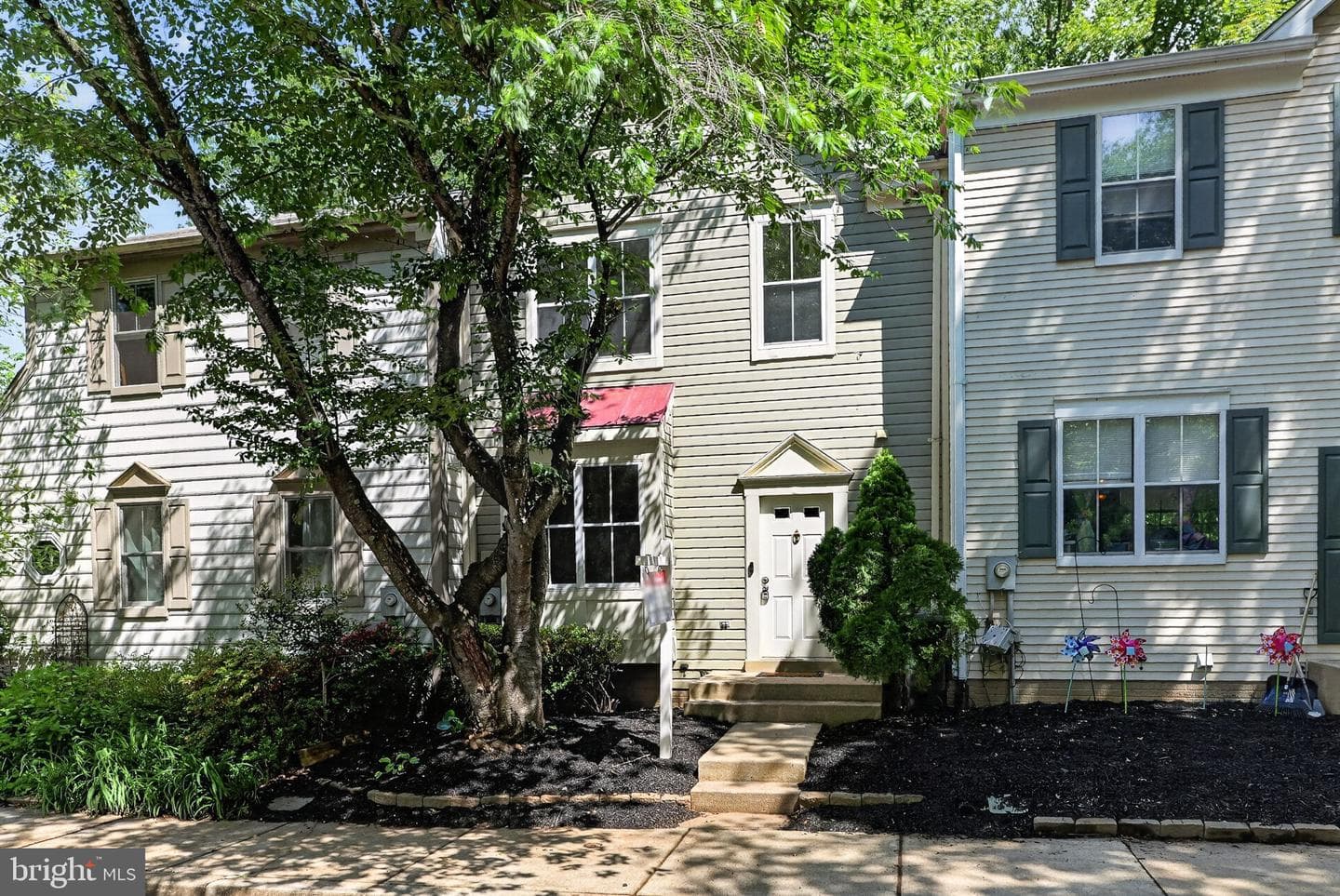 20202 Waterside Dr