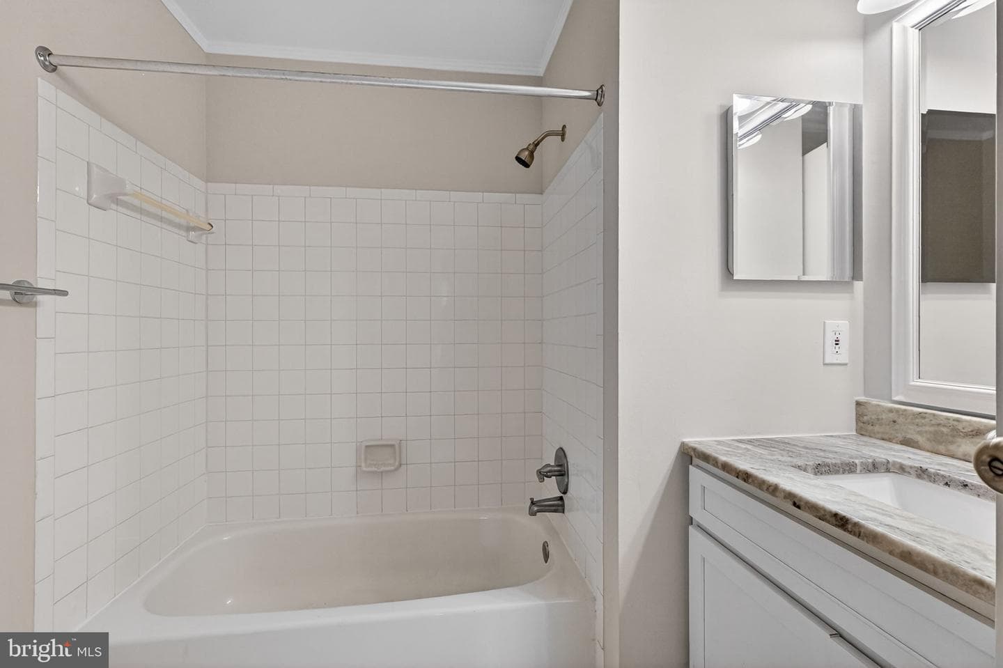 20202 Waterside Drive photo 15