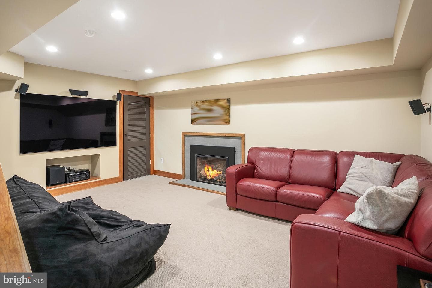 2800 Greenvale Street photo 49