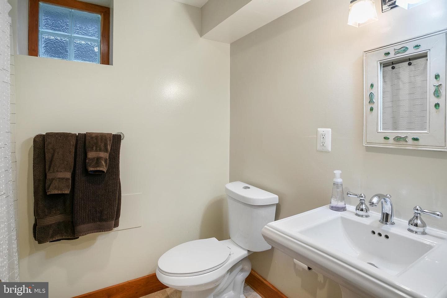 2800 Greenvale Street photo 51