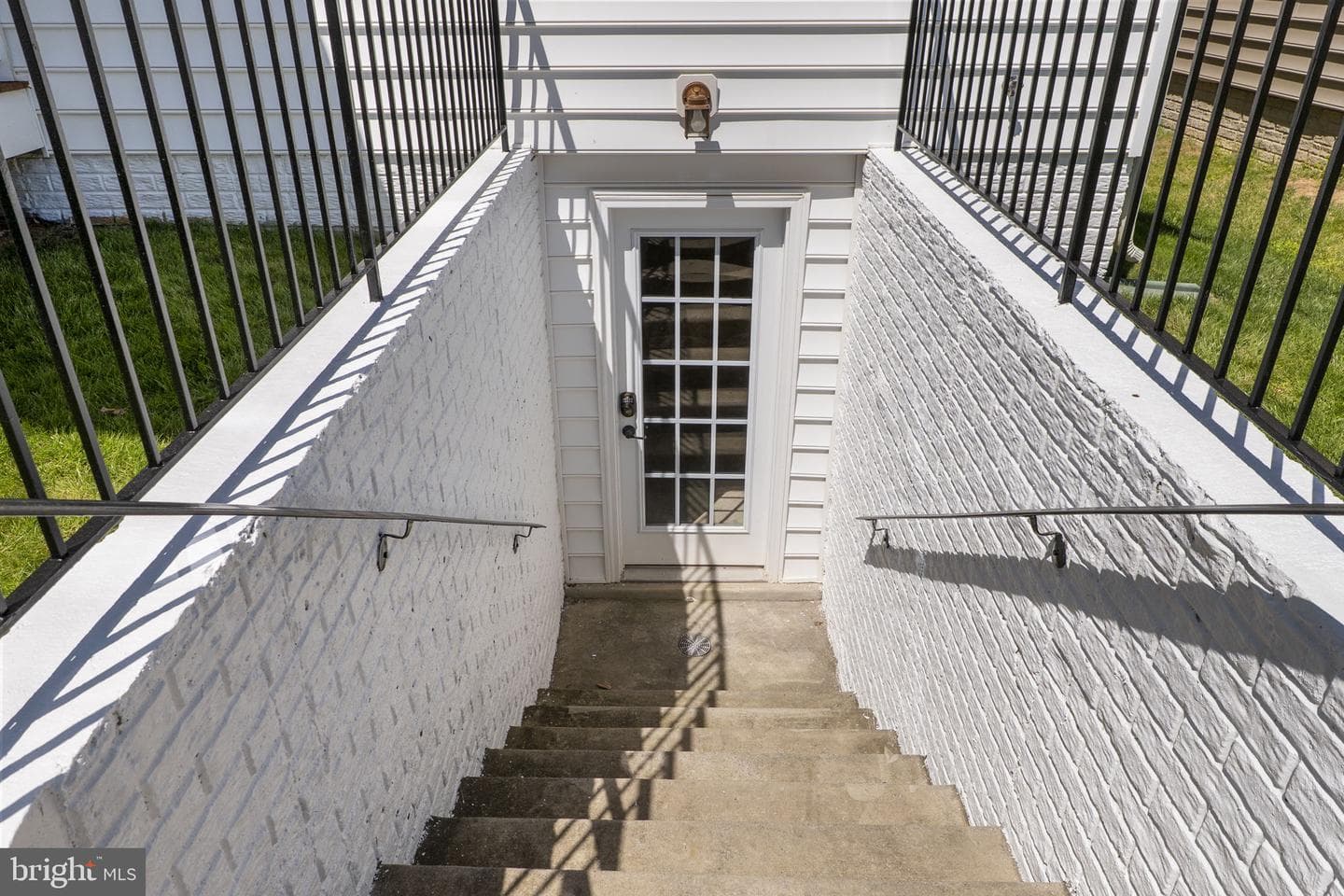 23037 Spicebush Drive photo 46