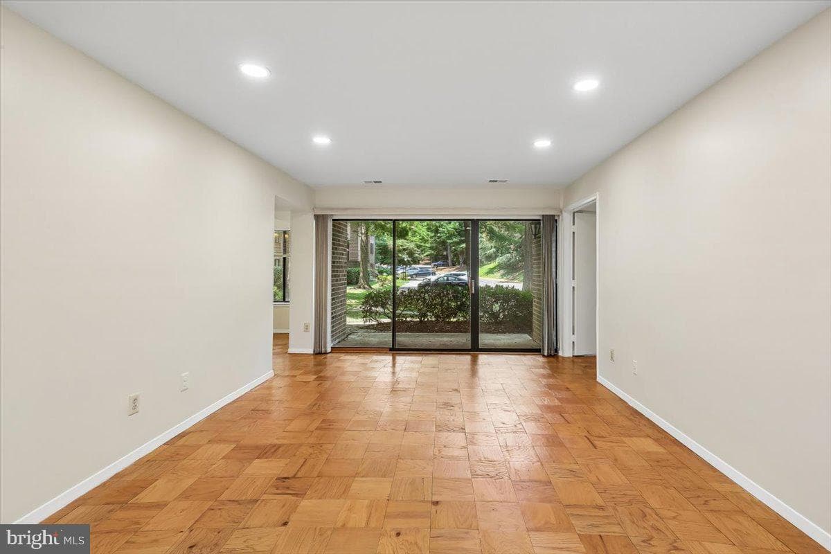 5809 Edson Lane #t-4 photo 5
