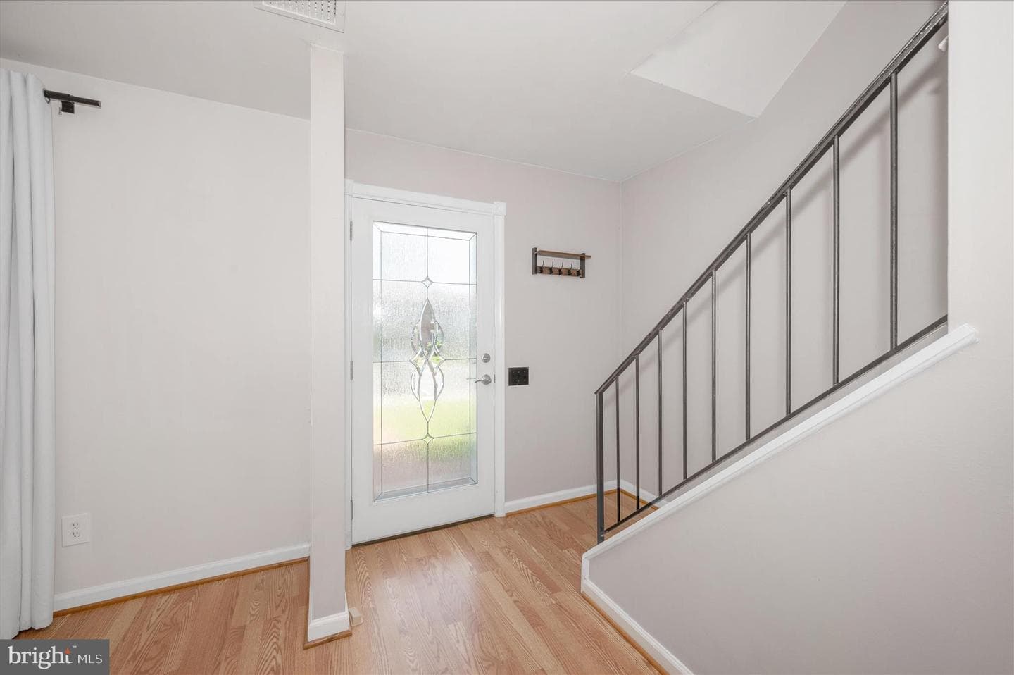 19378 Keymar Way photo 3