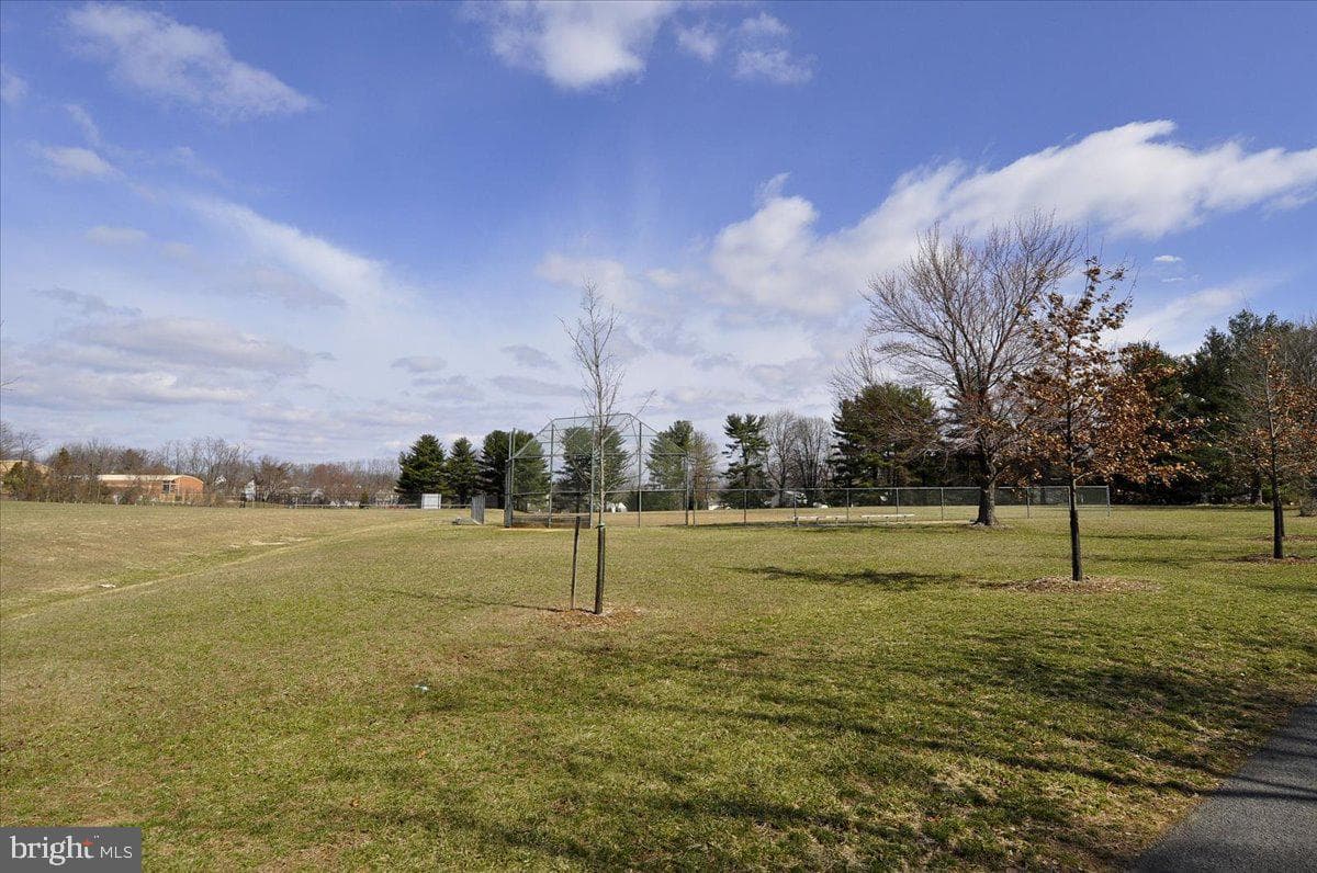 2105 Walking Crest Court photo 57