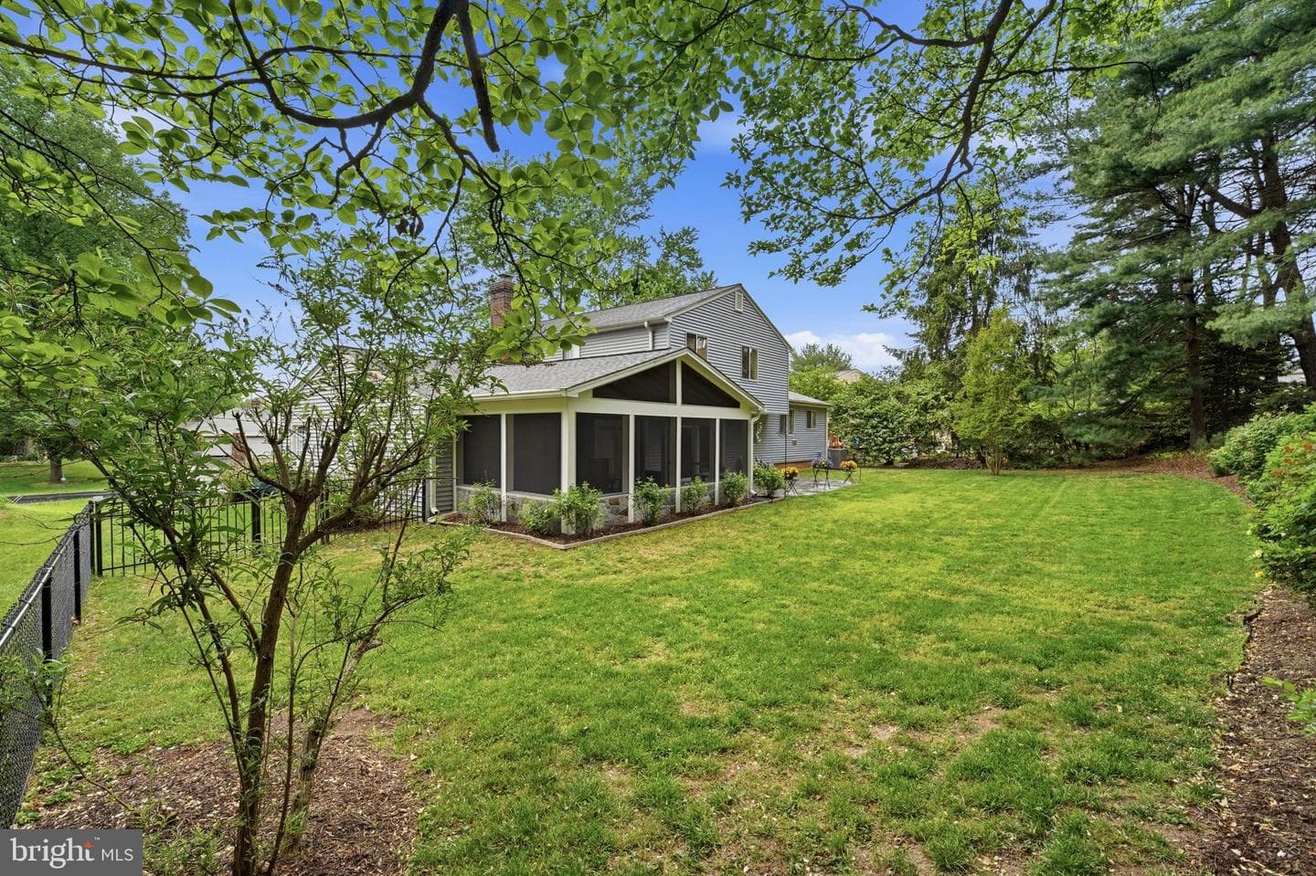 2304 Hidden Valley Lane photo 47