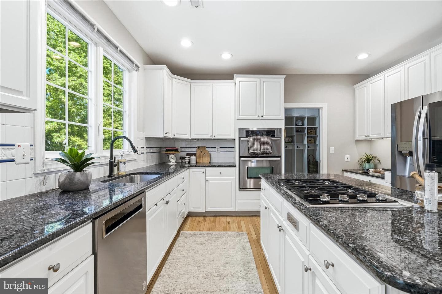 10107 Daphney House Way photo 27