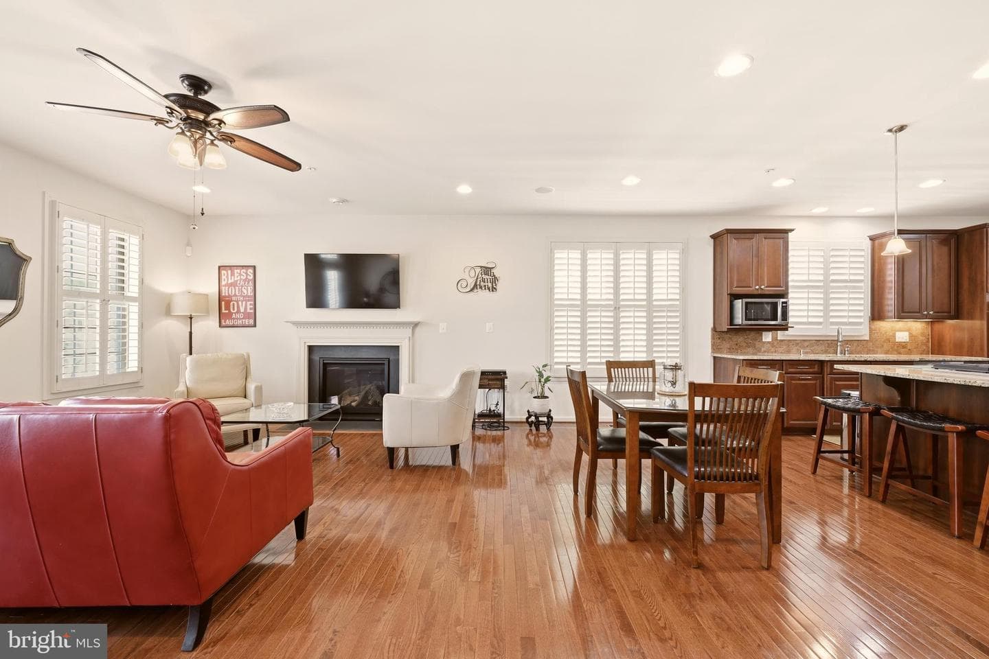 1104 Sweetbay Place photo 11