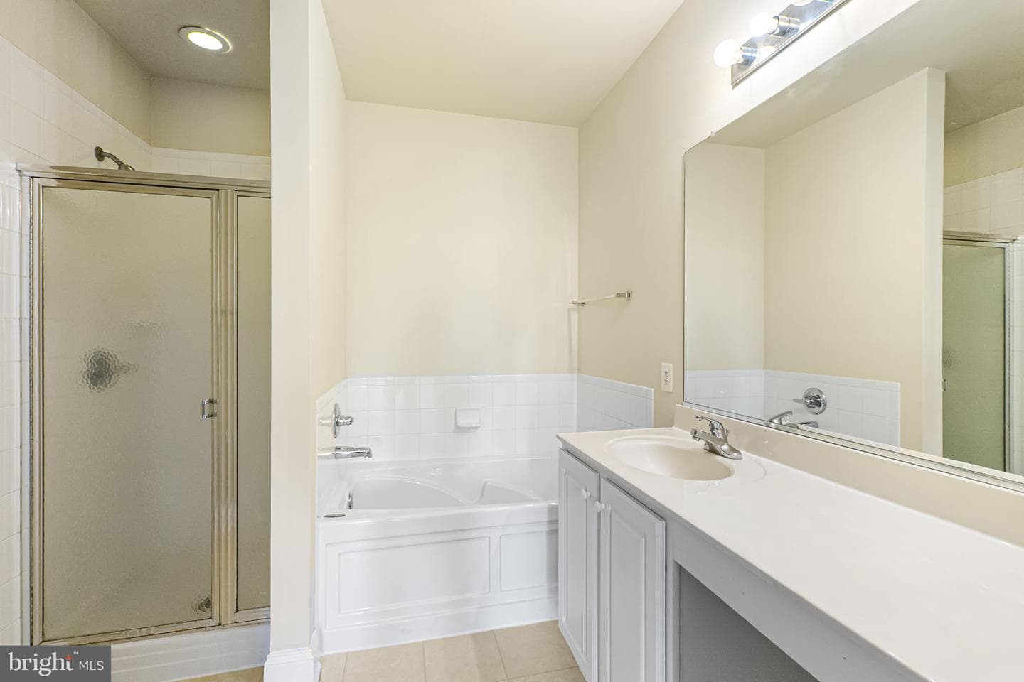 12824 Clarksburg Square Road #204 photo 23
