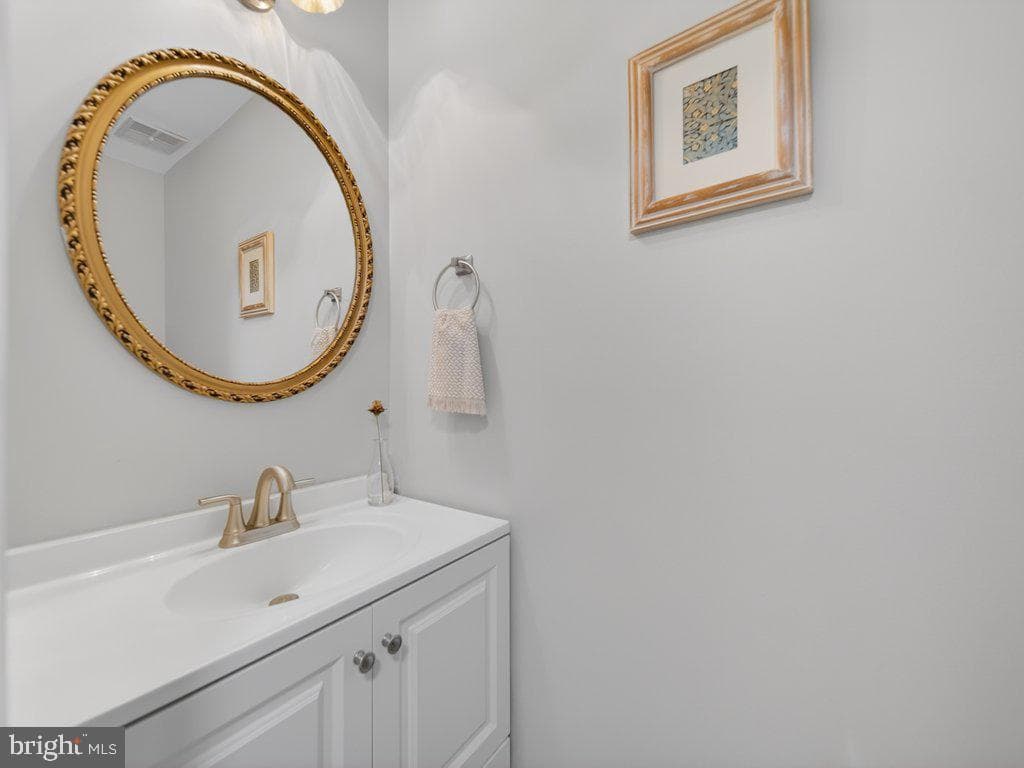 14913 Habersham Circle photo 3