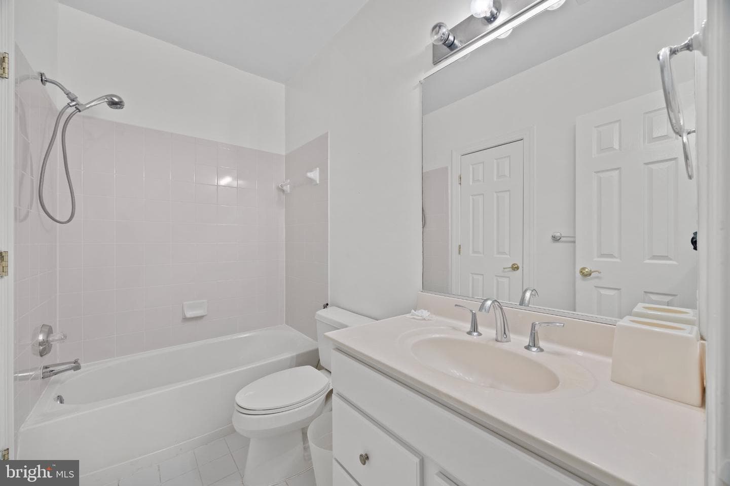 401 Calloway Ct photo 68
