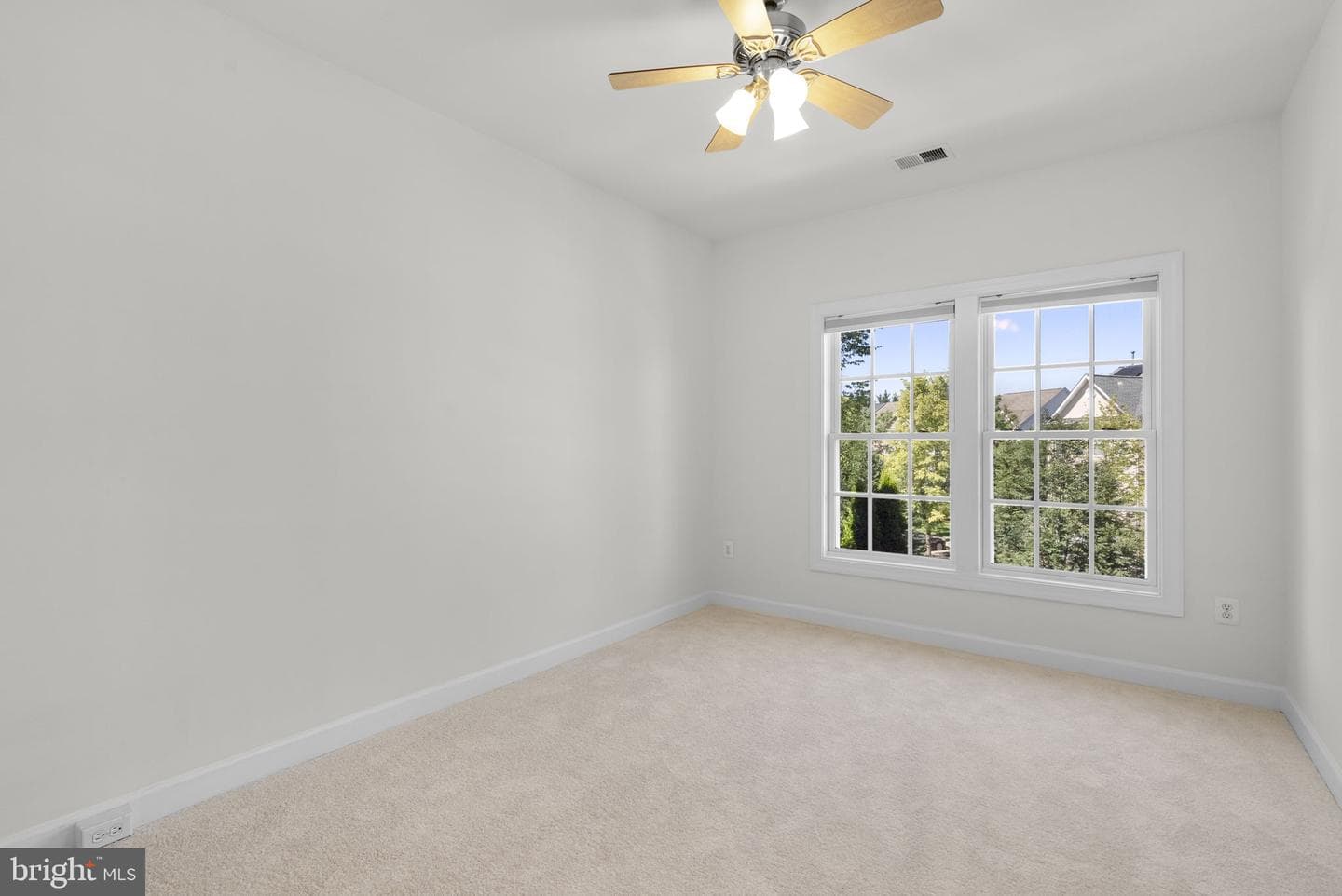 10 Rockingham Court photo 29