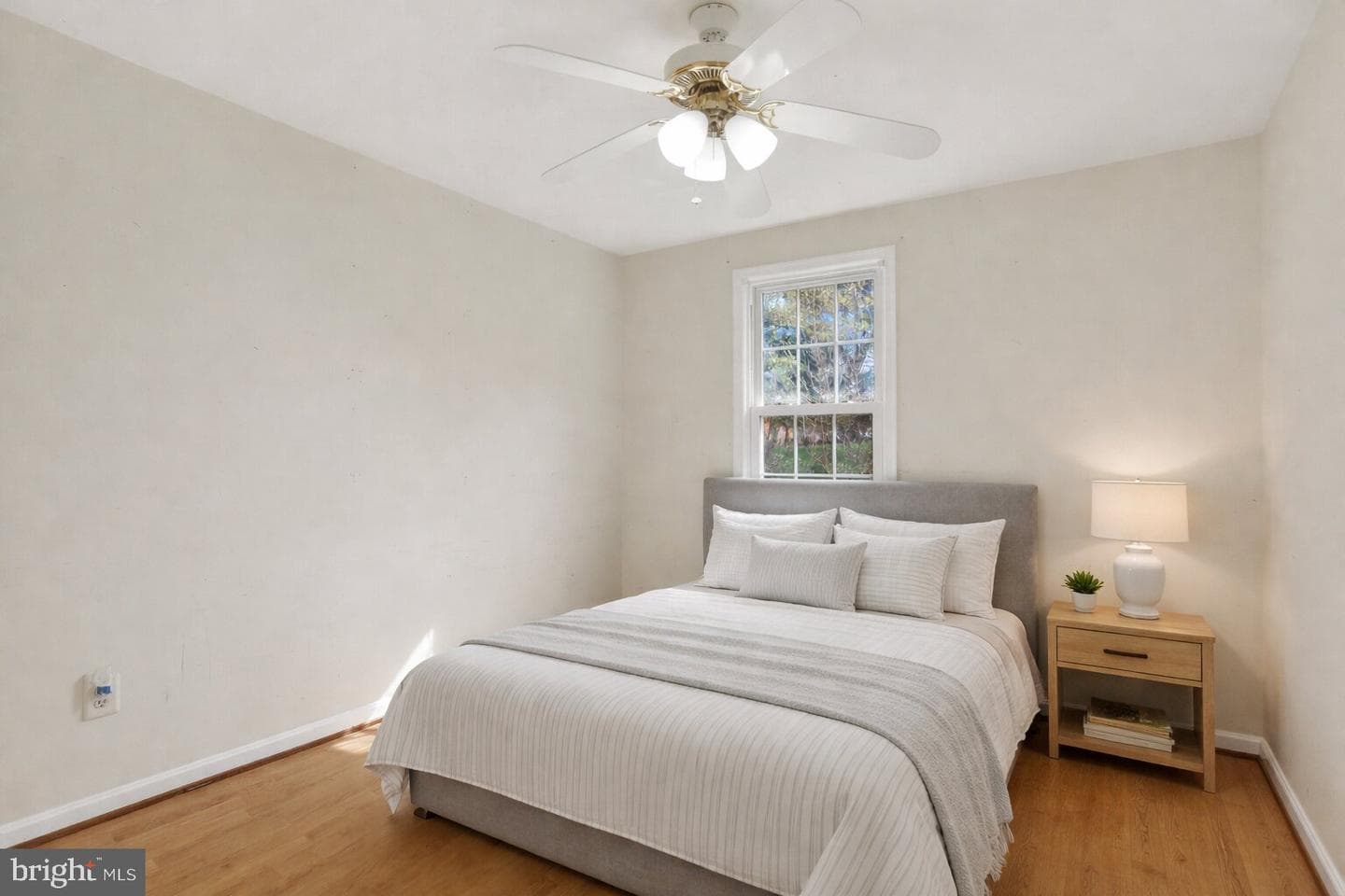 9904 Tambay Court photo 8