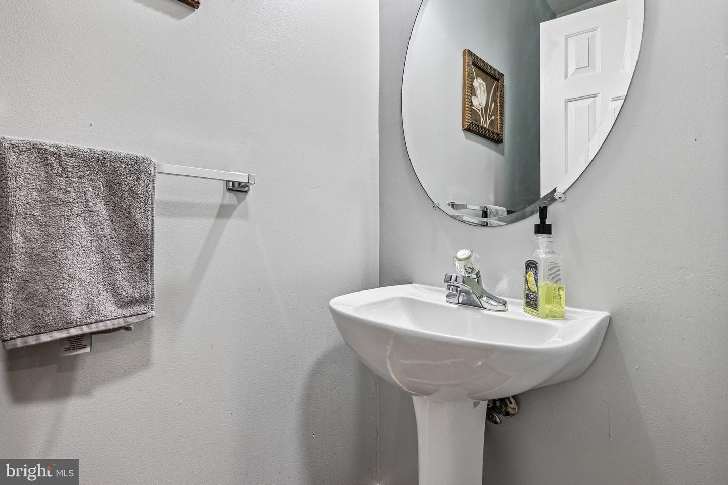 210 Twelve Oaks Drive photo 43