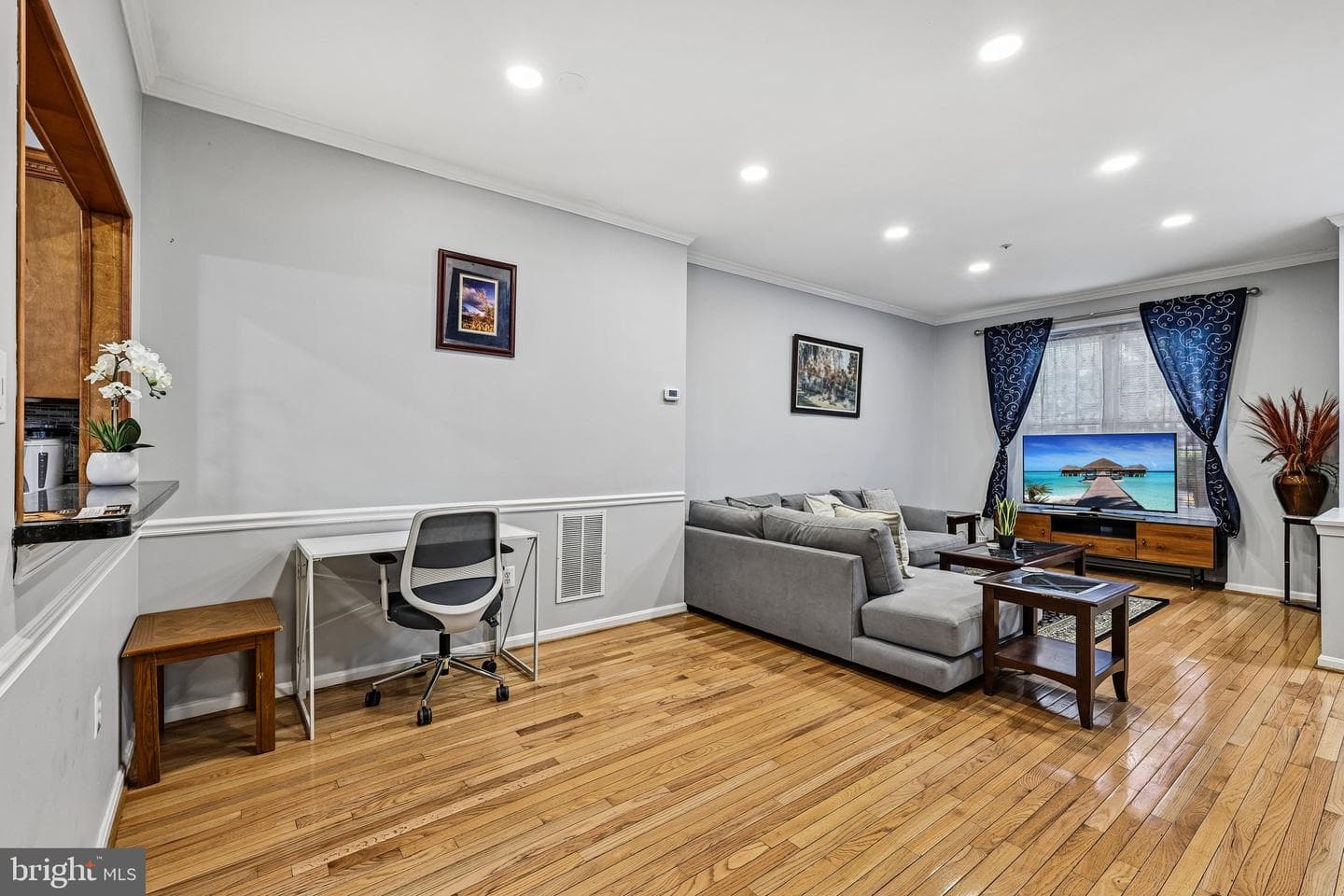 210 Twelve Oaks Drive photo 45
