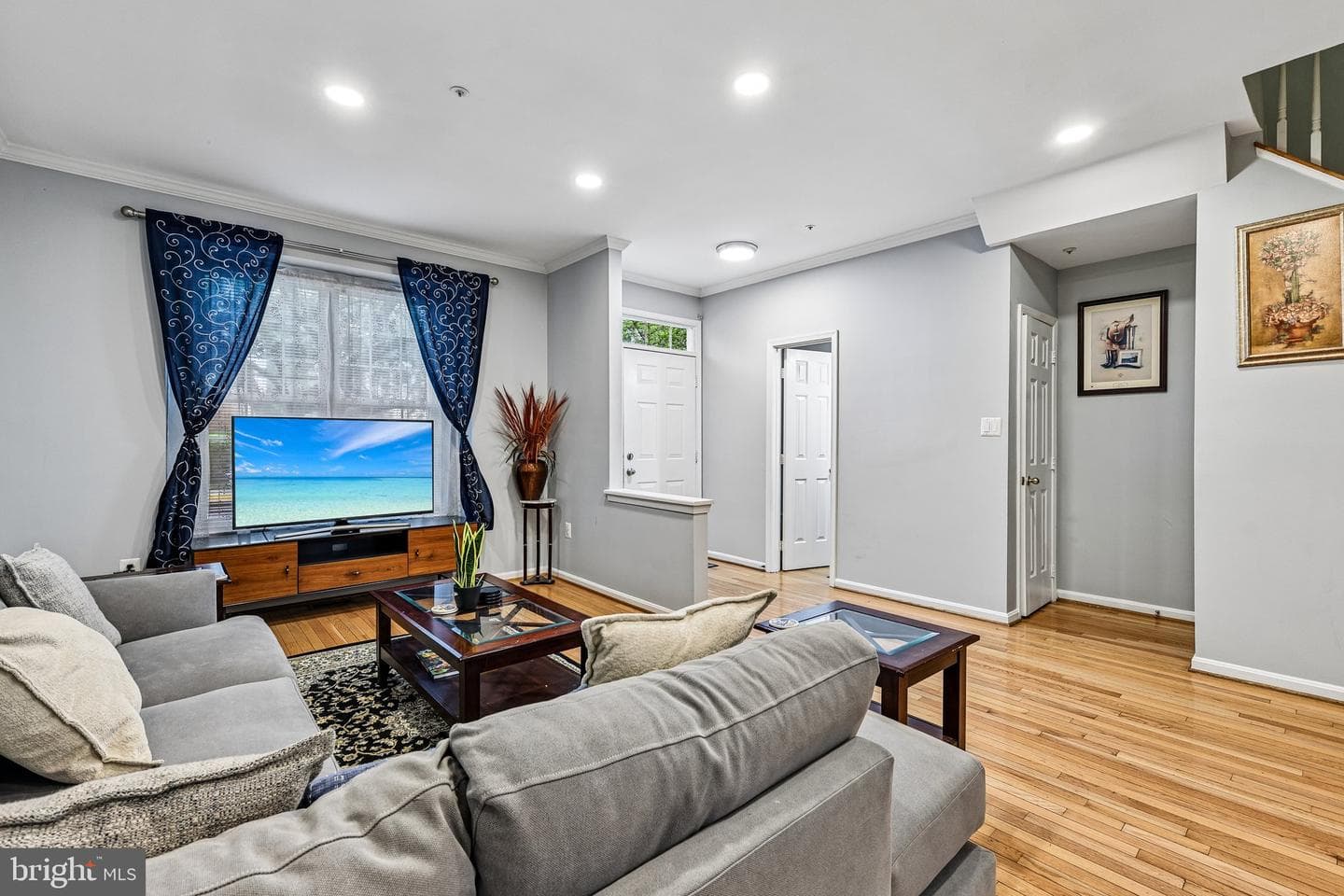 210 Twelve Oaks Drive photo 46