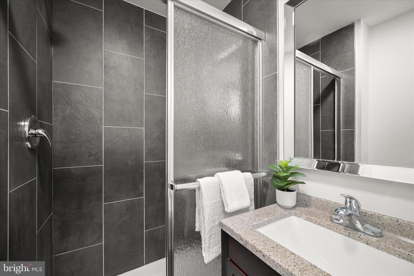 10128 Hereford Place photo 25
