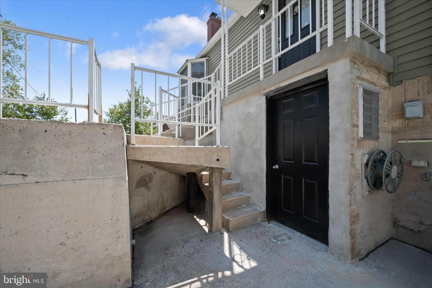 10128 Hereford Place photo 54