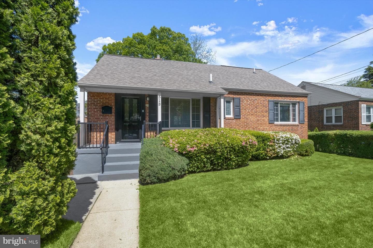 513 Gilmoure Drive