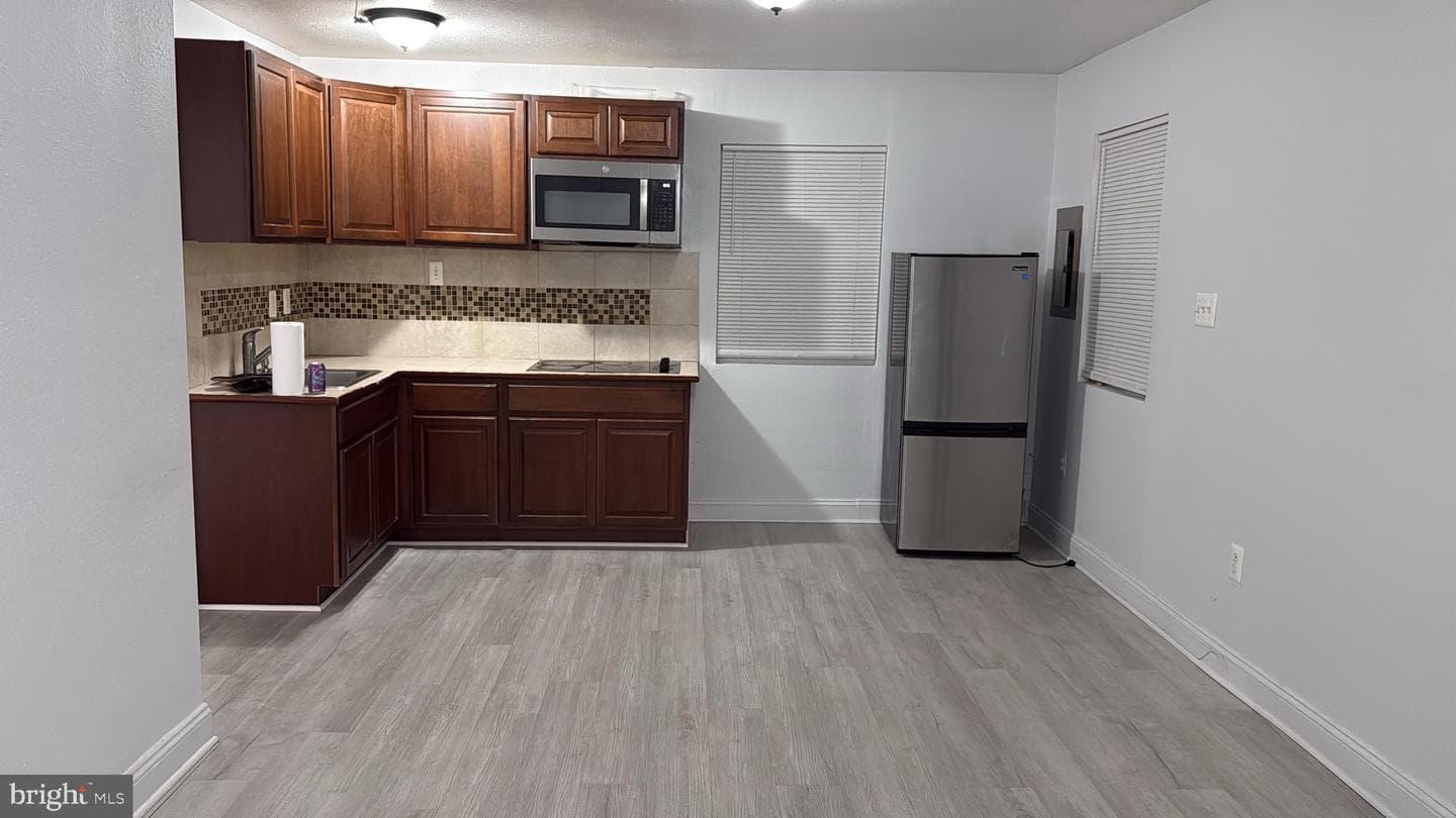 8403 Flower Avenue photo 13