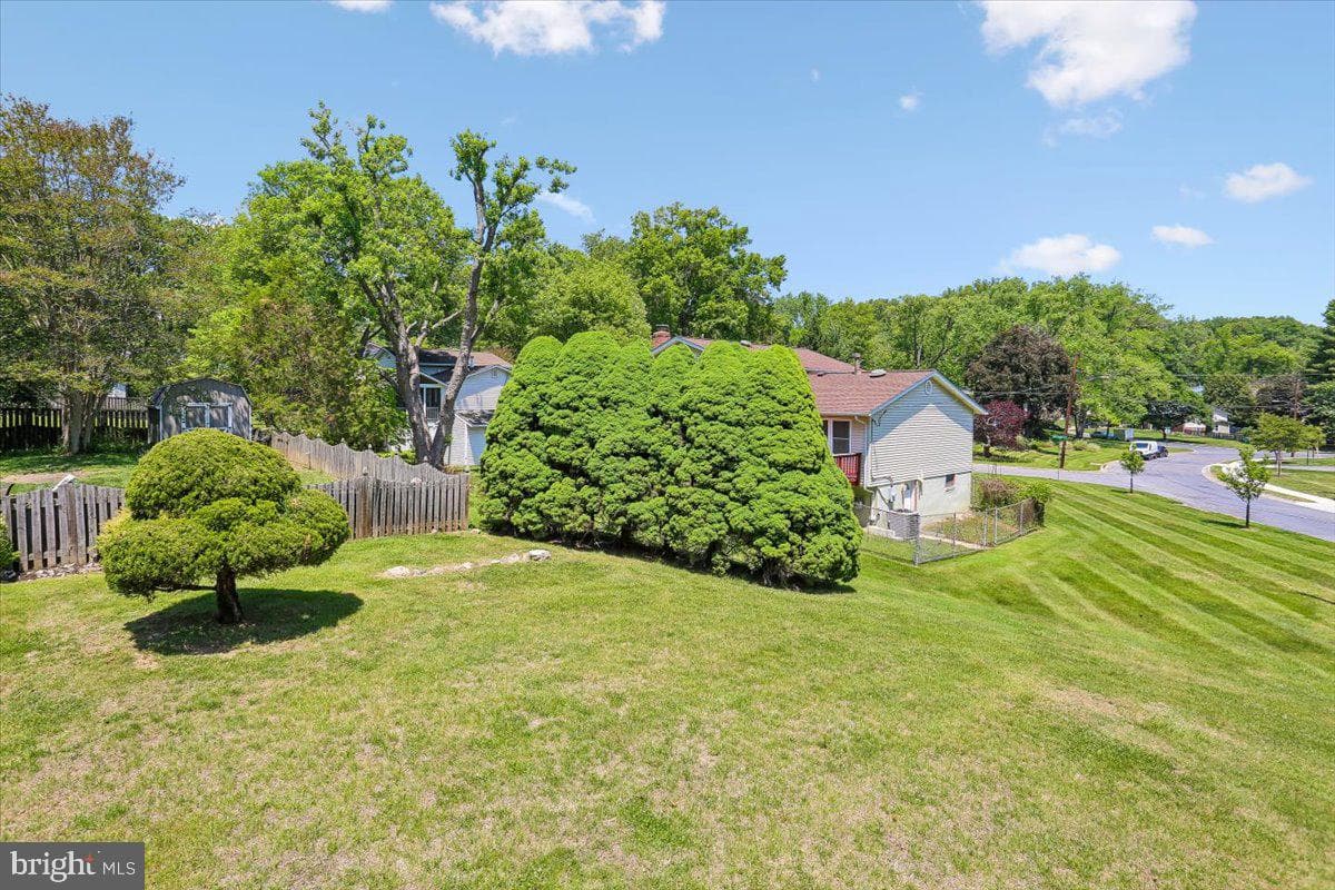 5401 Amberwood Lane photo 93