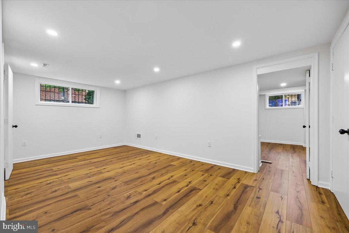 1105 Lamberton Drive photo 45