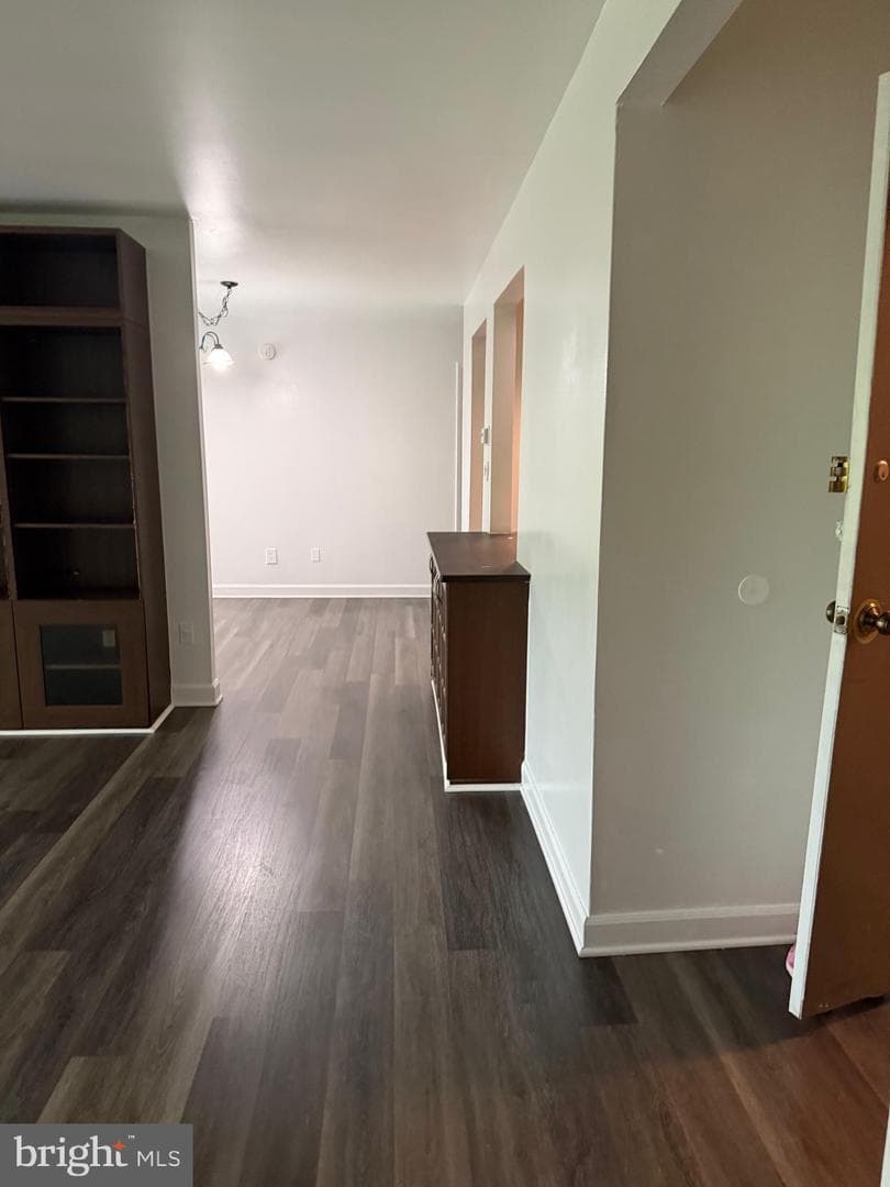 11923 Parklawn Drive #304 photo 4