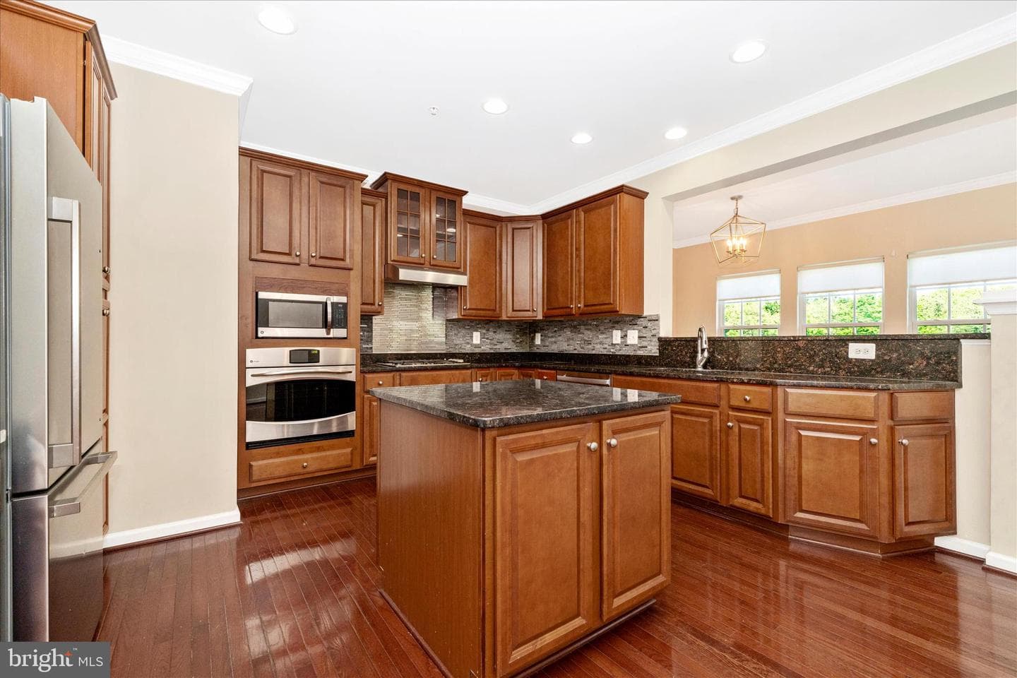 3827 Cullingworth Road photo 19